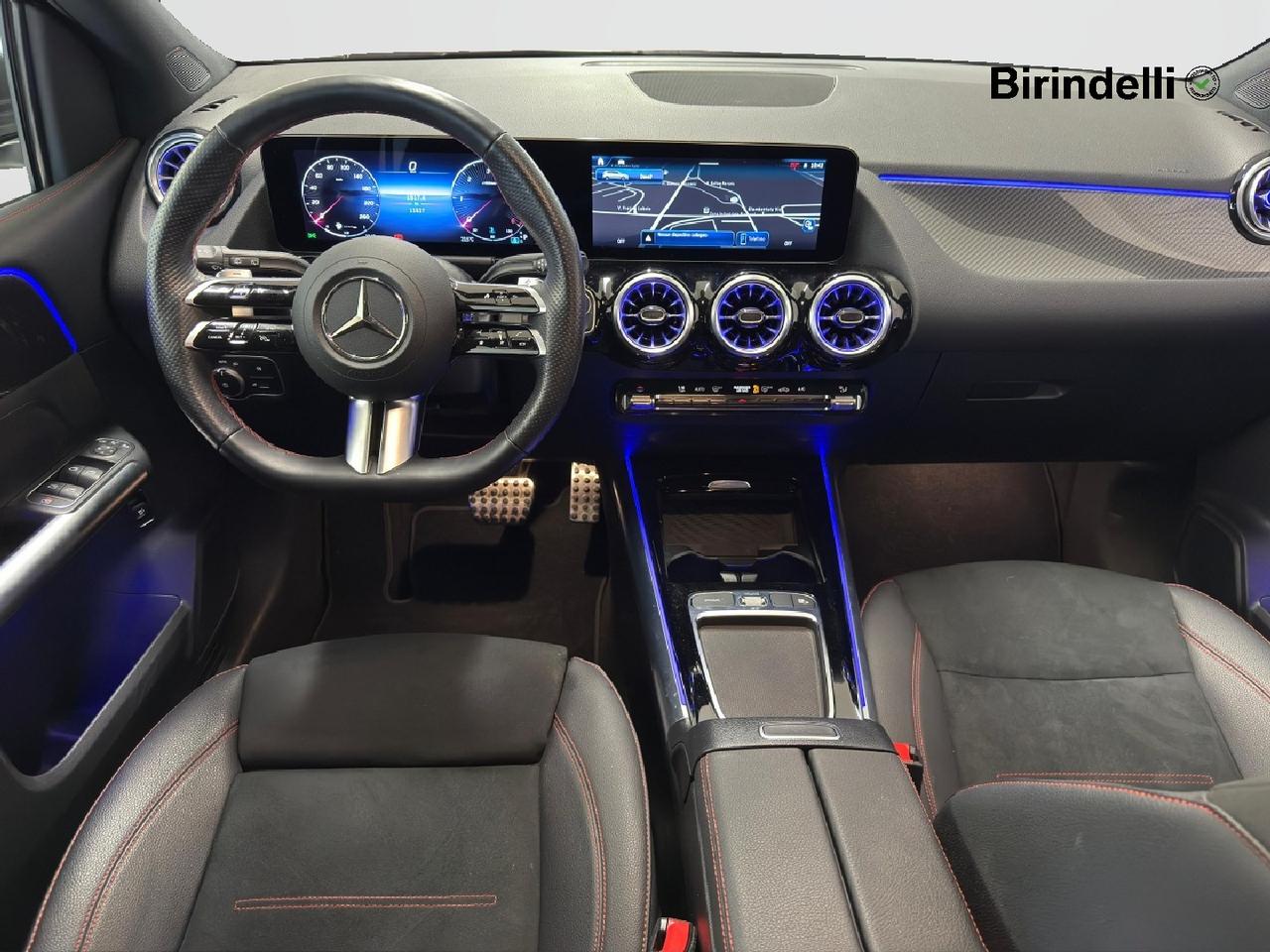 Mercedes-Benz Classe B (W247) - B 180 d Automatic AMG Line Premium