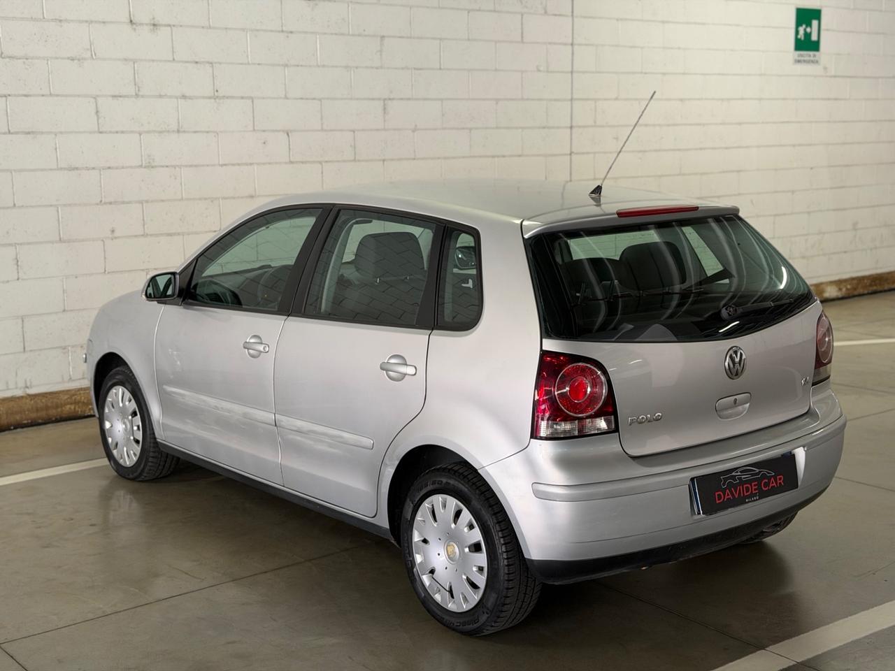 Volkswagen Polo 1.4/75CV 16V 5p. Sportline