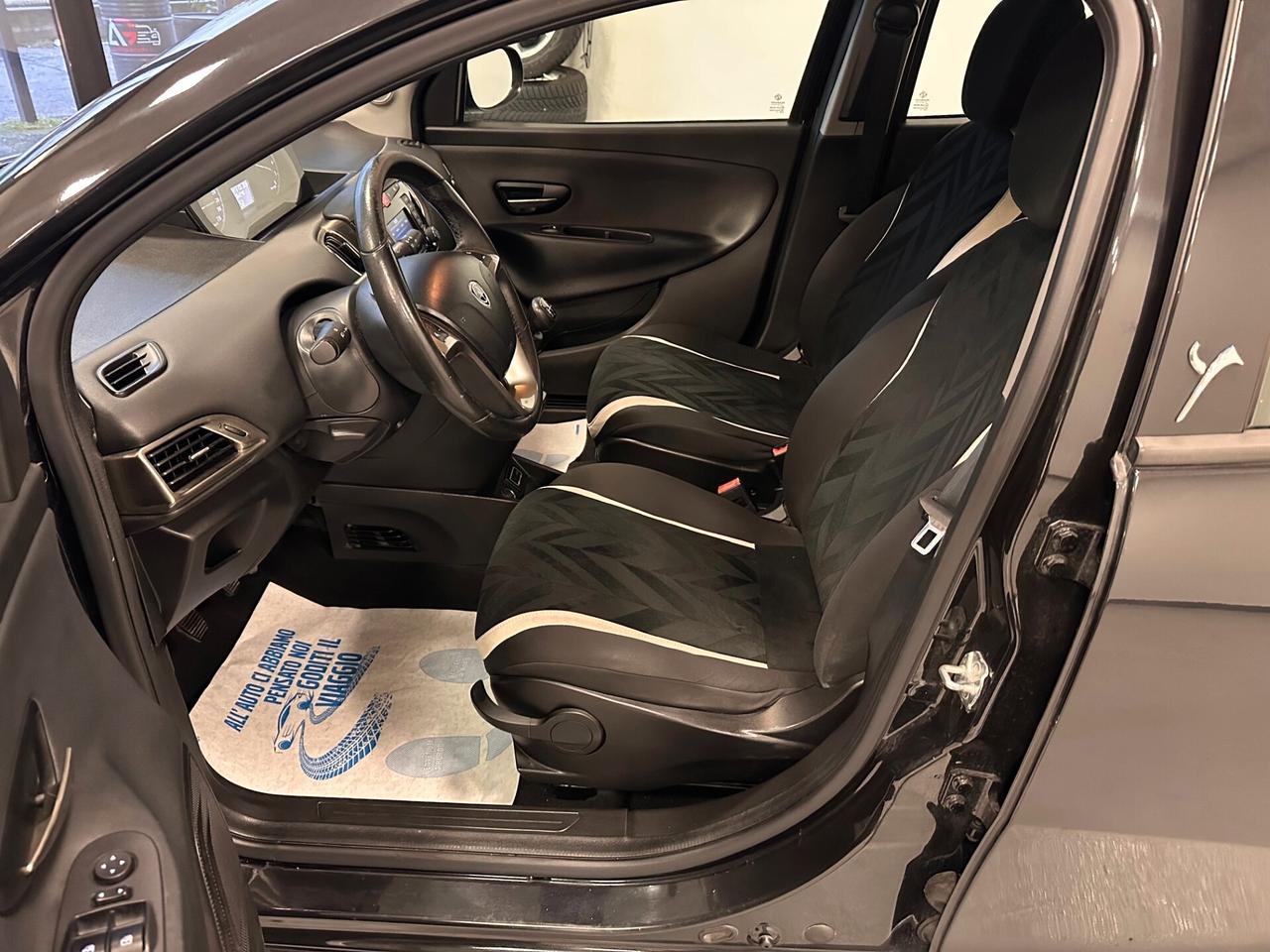 LANCIA YPSILON 1.2 GPL