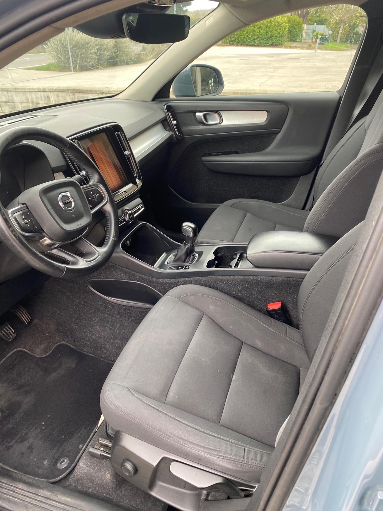 Volvo XC40 T2 Business