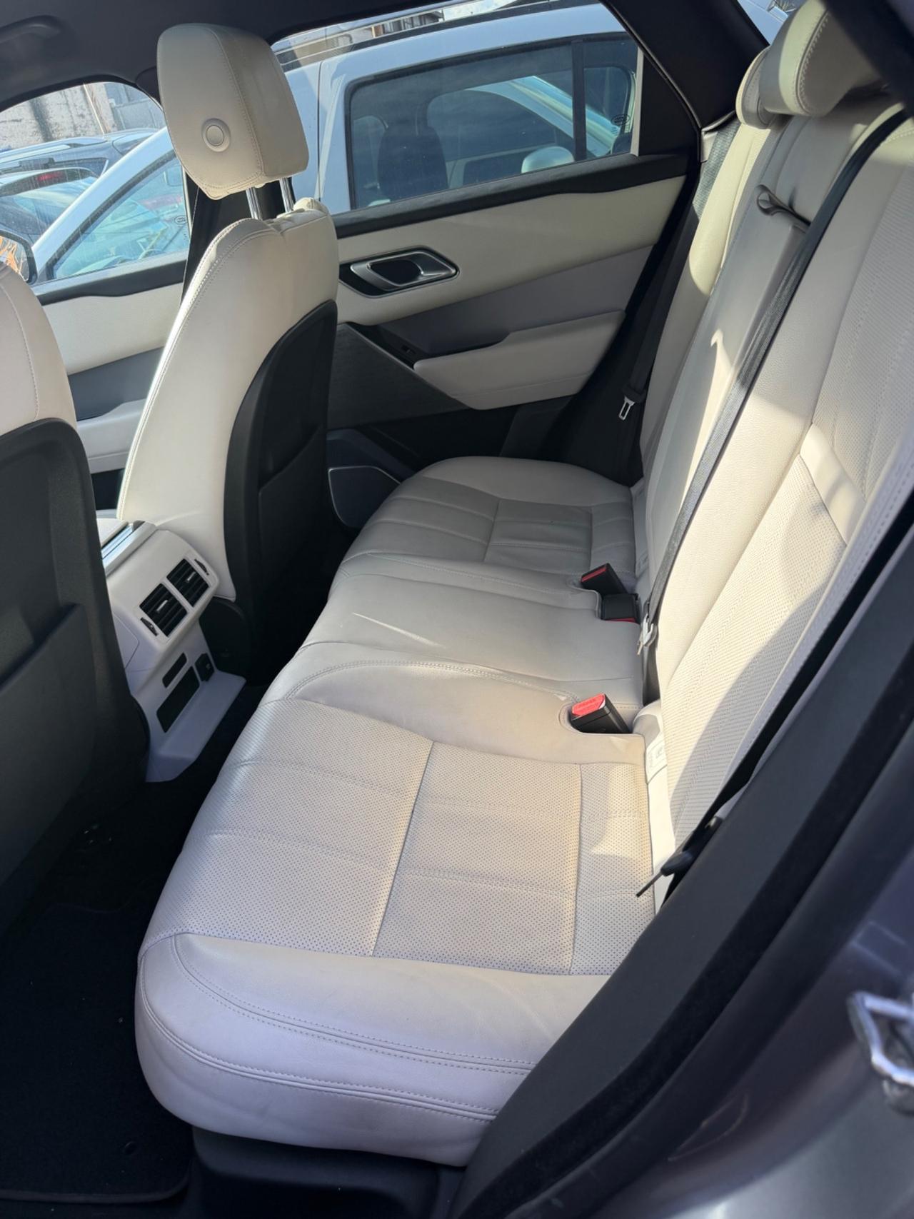 Land Rover Range Velar 2.0D I4 204 CV R-Dynamic HSE