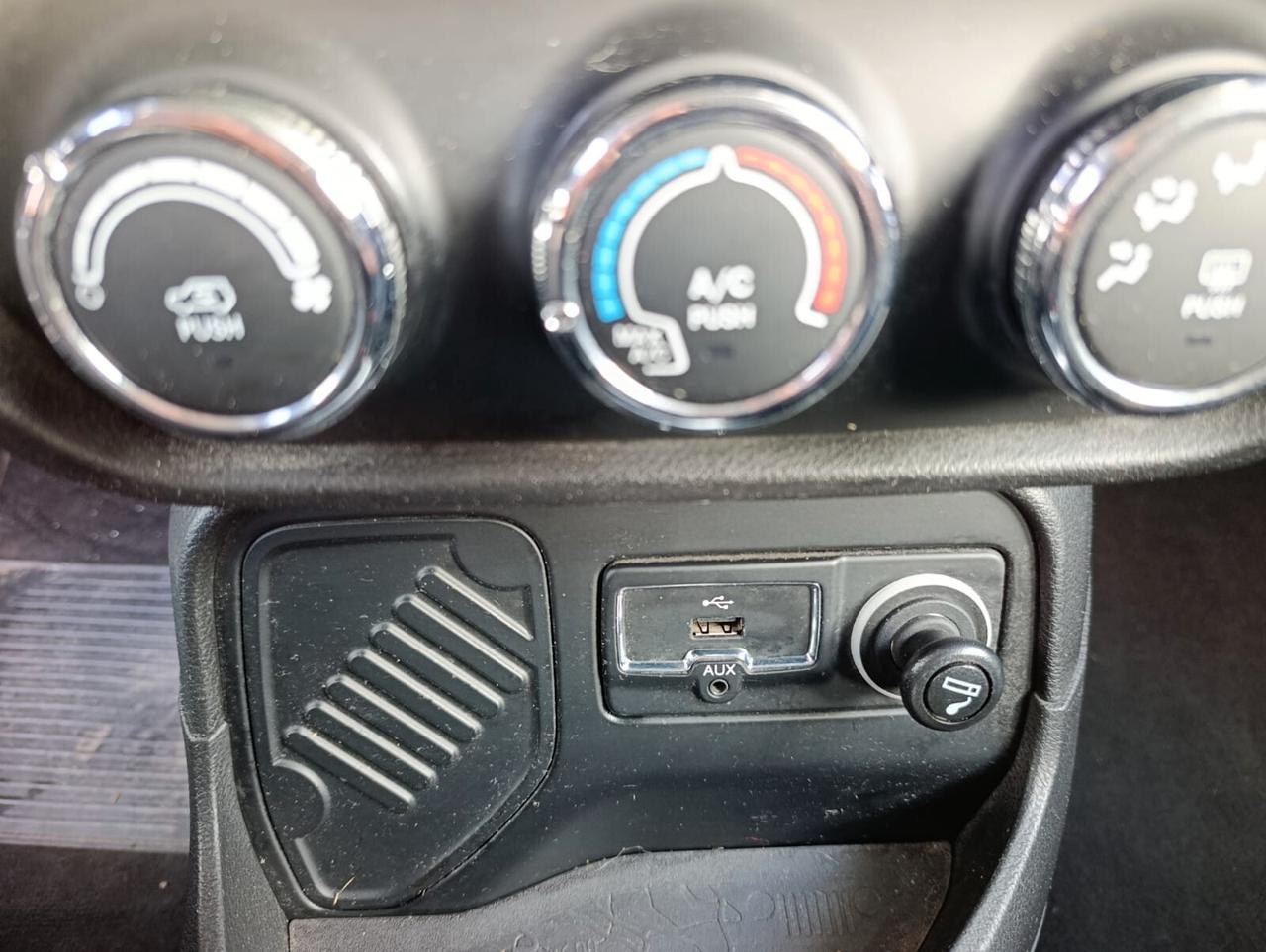 Jeep Renegade 1.6 Mjt Longitude 2014