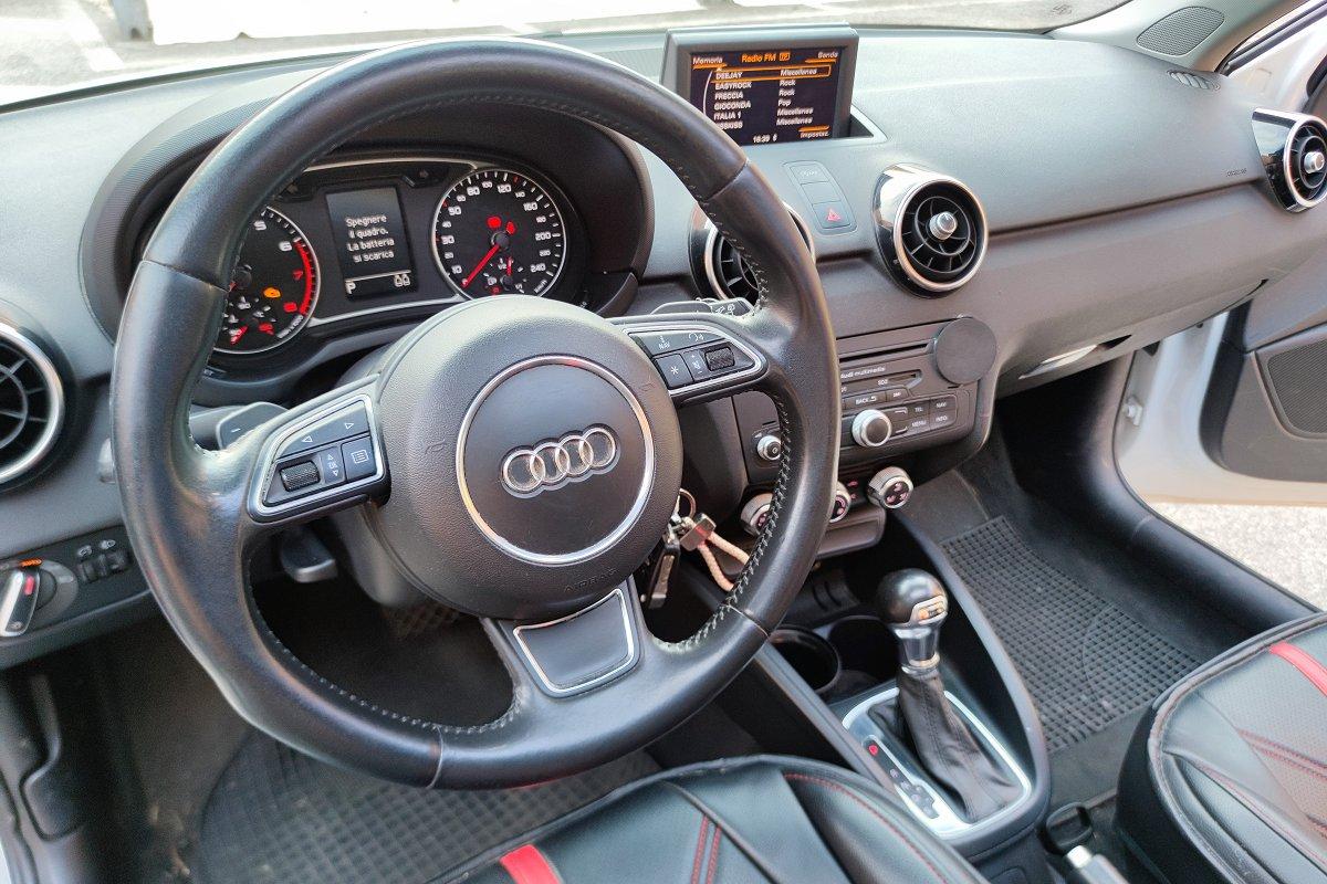 AUDI A1 SPB 1.4 TFSI COD S tronic Ambition