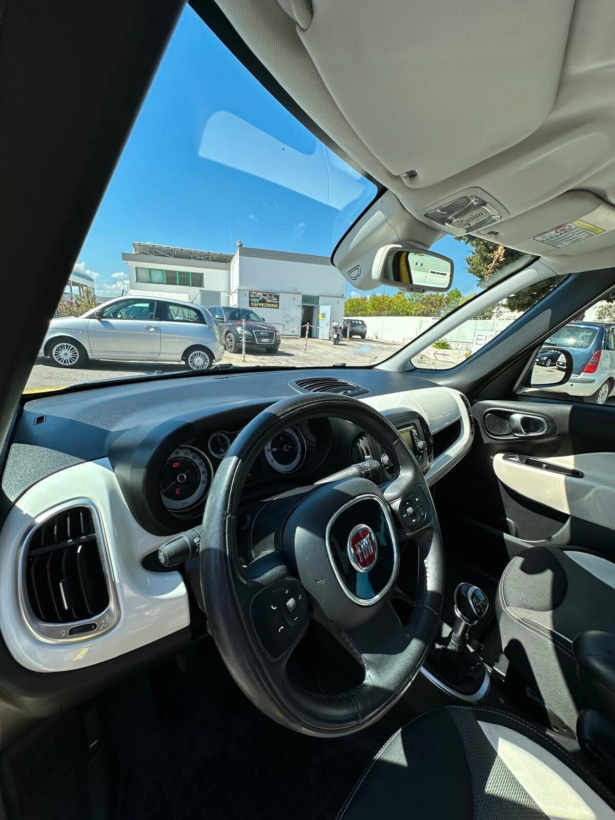 Fiat 500L 1.6 Multijet 105 CV Trekking