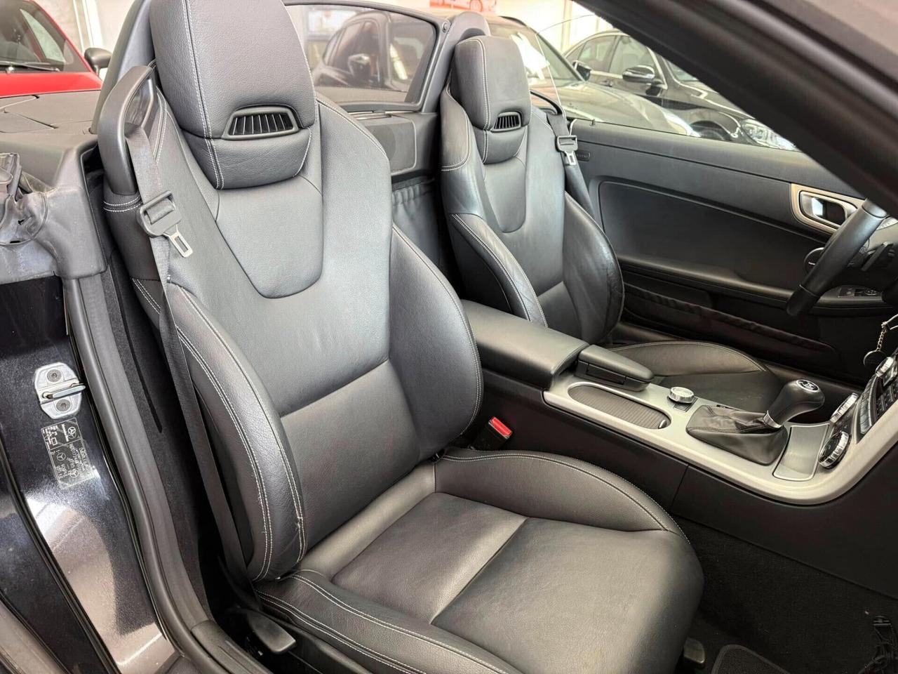 Mercedes-benz SLK 200 Premium AMG FULL SERVICE
