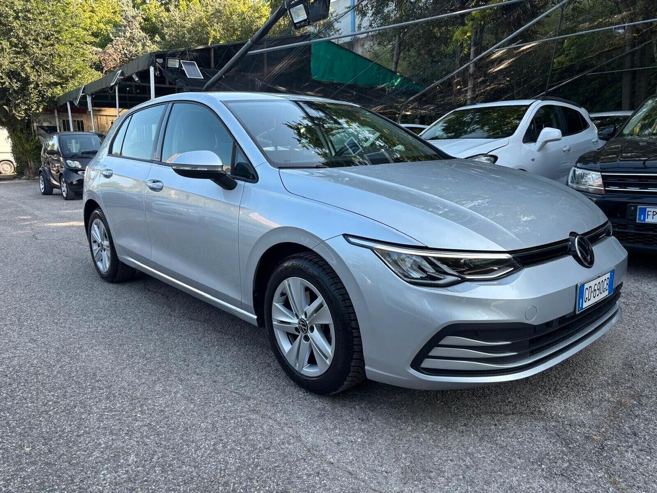 Volkswagen Golf 2.0 TDI SCR Style OK Neopatentati