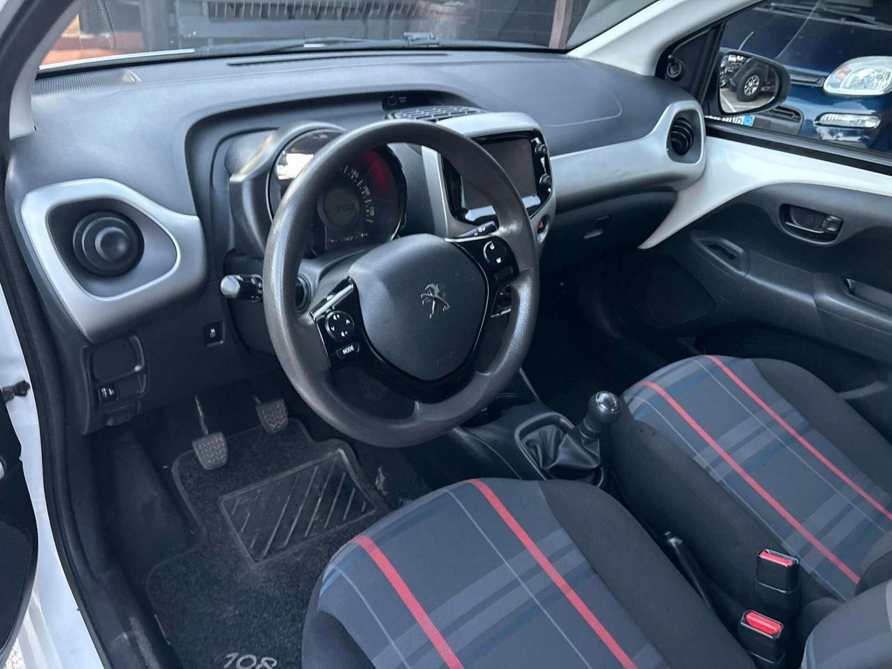 Peugeot 108 VTi 68 3 porte Allure TOP!