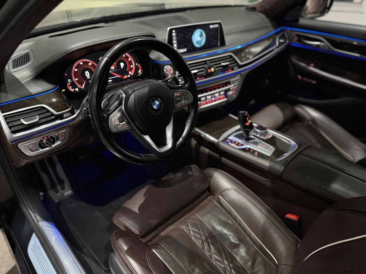 Bmw 740d xDrive M-paket (320cv/235kw)