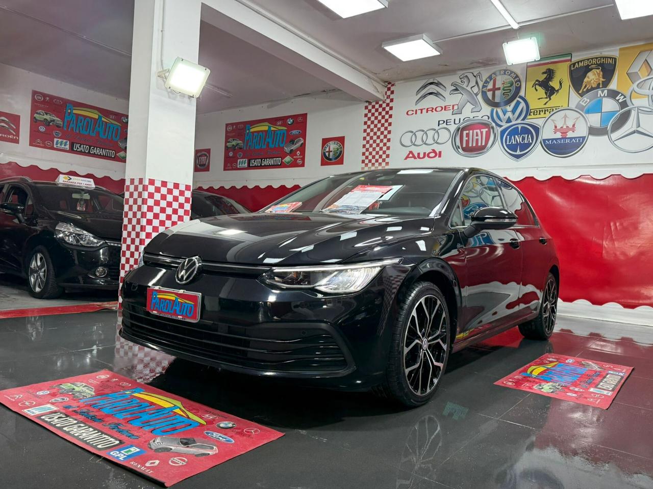 Volkswagen Golf 8 DSG 2.0 150cv BlueMotion - 2020