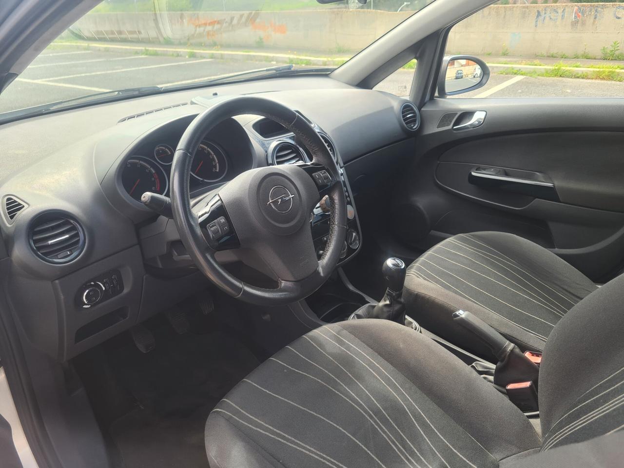 Opel Corsa 1.2 SOLI 110000 KM