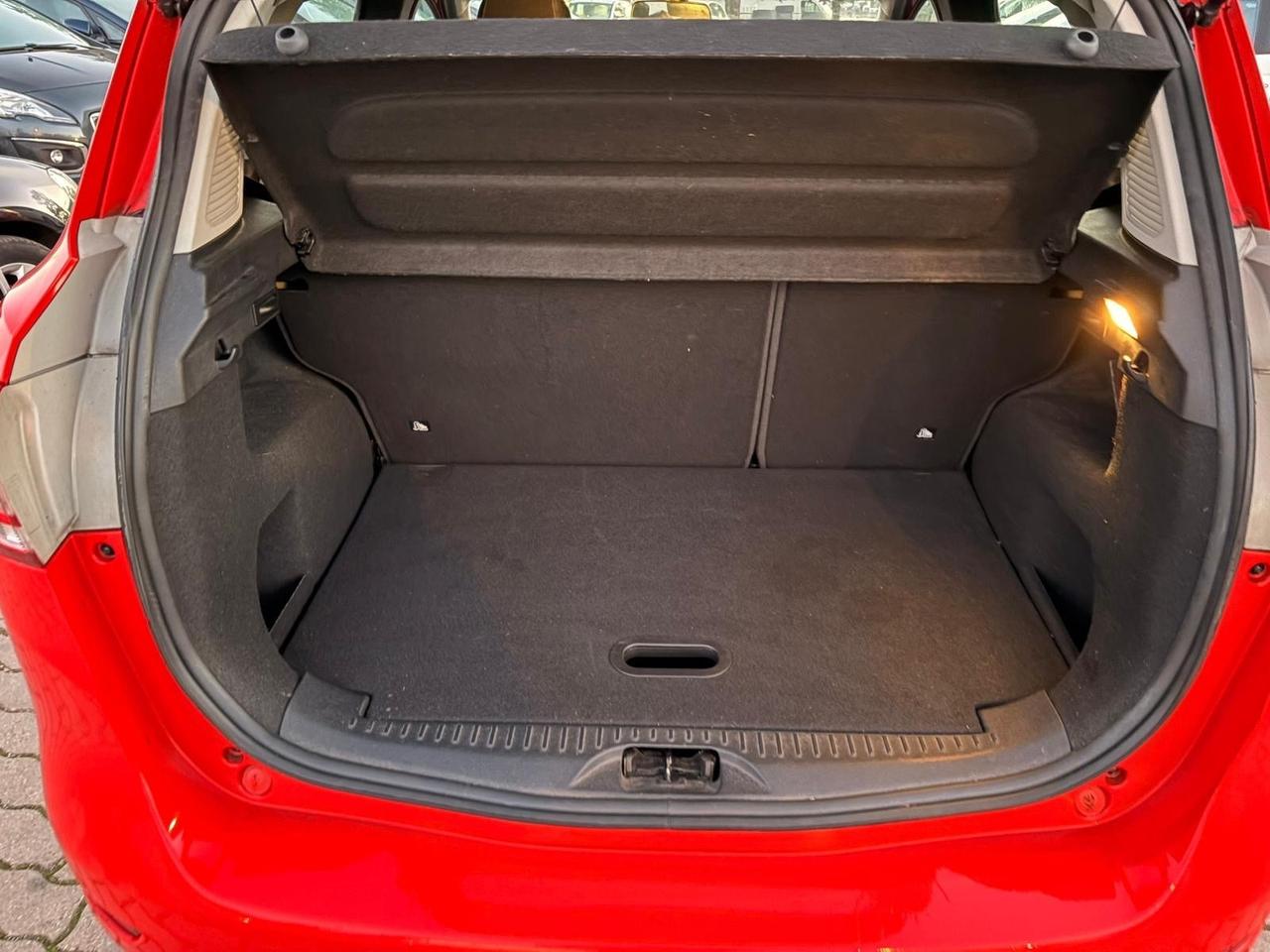 Ford B-Max 1.4 90 CV GPL Titanium