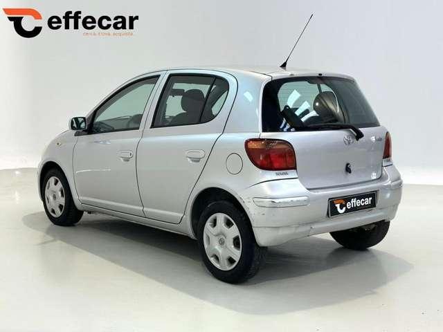 Toyota Yaris 1.3 VVT-i 5 P