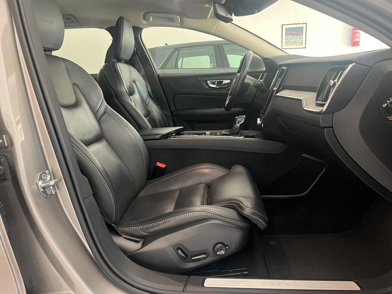 Volvo V60 D3 AWD Geartronic Inscription my20