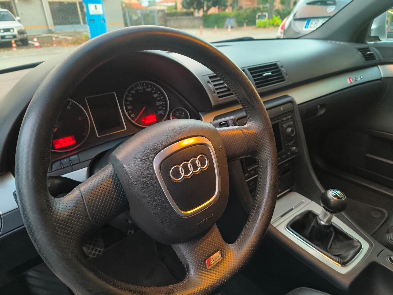 Audi A4 2.0 16V TDI