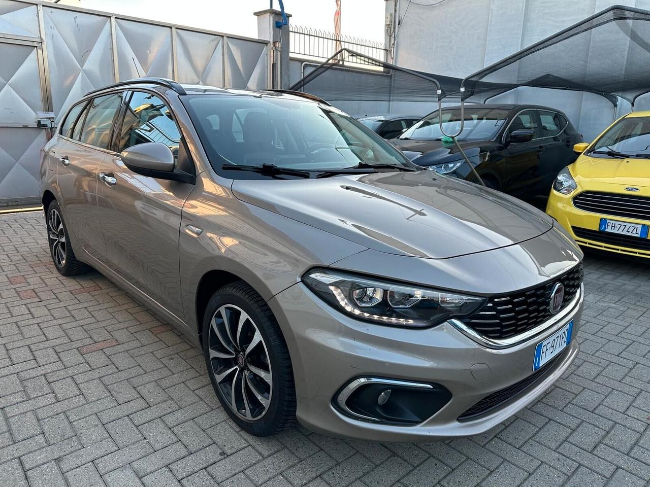 Fiat Tipo 1.4 T-Jet 120CV GPL SW Lounge