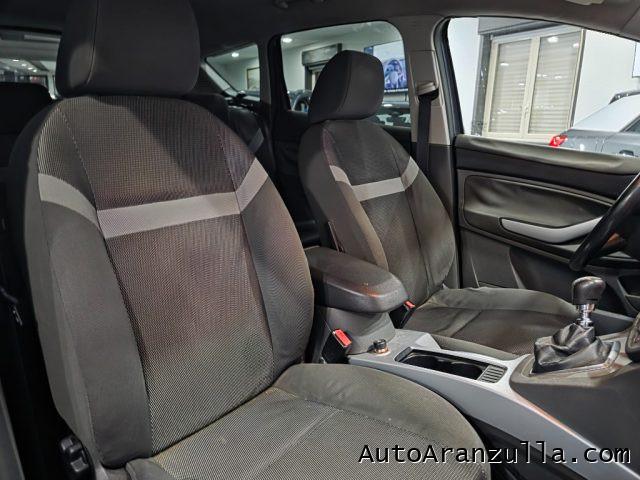 FORD Kuga 2.0 TDCi 140CV 2WD Titanium
