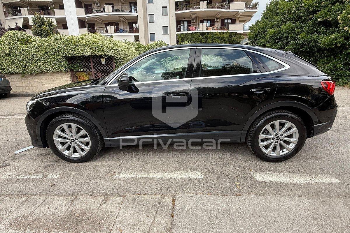 AUDI Q3 SPB 35 TDI S tronic Business Plus