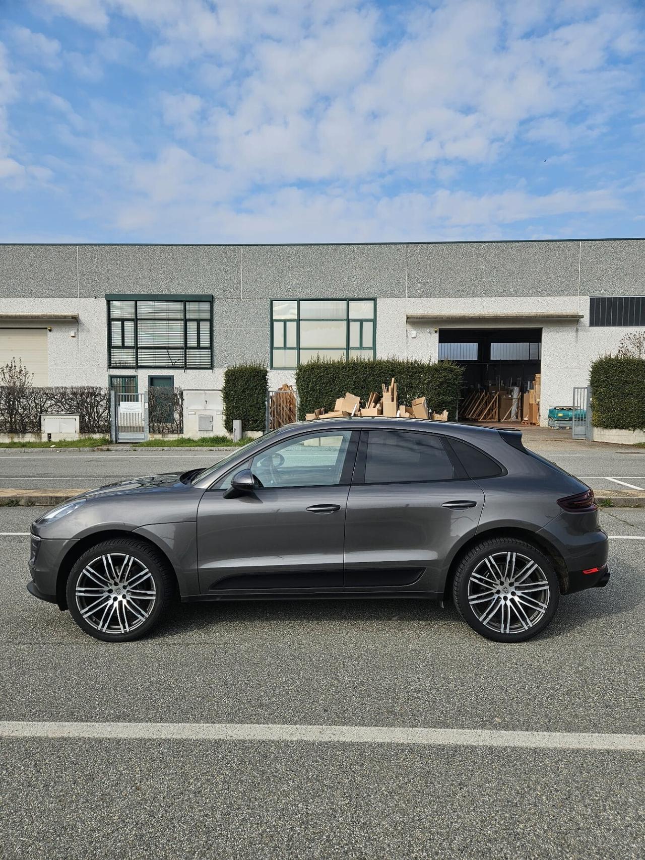 Porsche Macan 2.0 turbo benzina