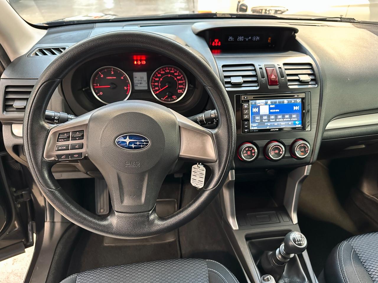 Subaru Forester 2.0d 4x4 - UNICO PROPRIETARIO - NAVI