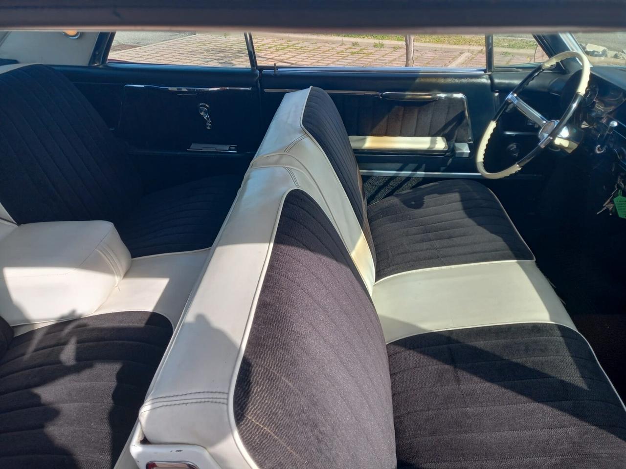 Cadillac Deville Coupé De Ville