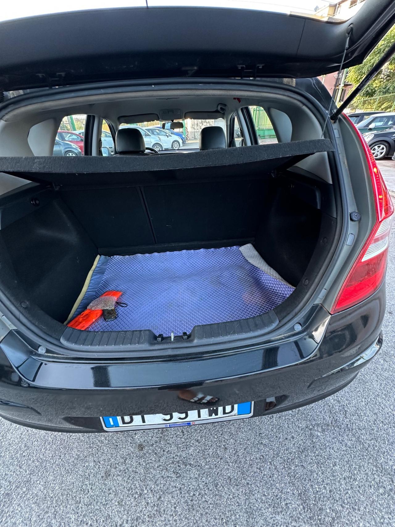Hyundai i30 1.6 CRDi VGT 16V 115CV 5p. Dynamic