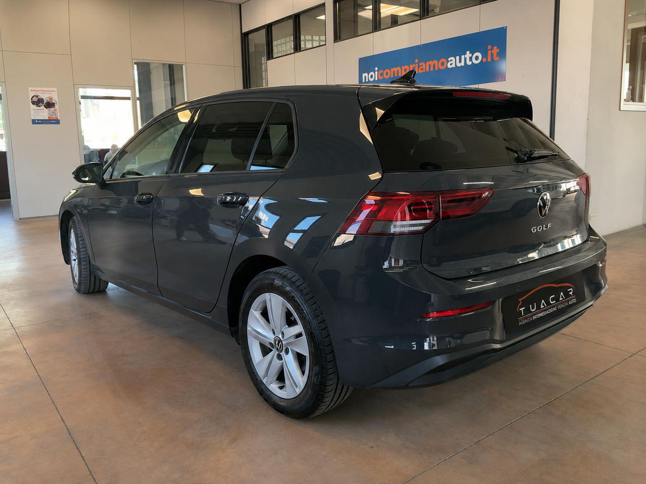 Volkswagen Golf 1.5 TSI Life #11539