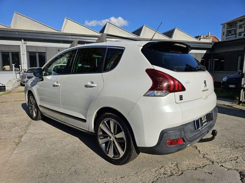 Peugeot 3008 HYbrid4 2.0 HDi GANCIO TRAINO