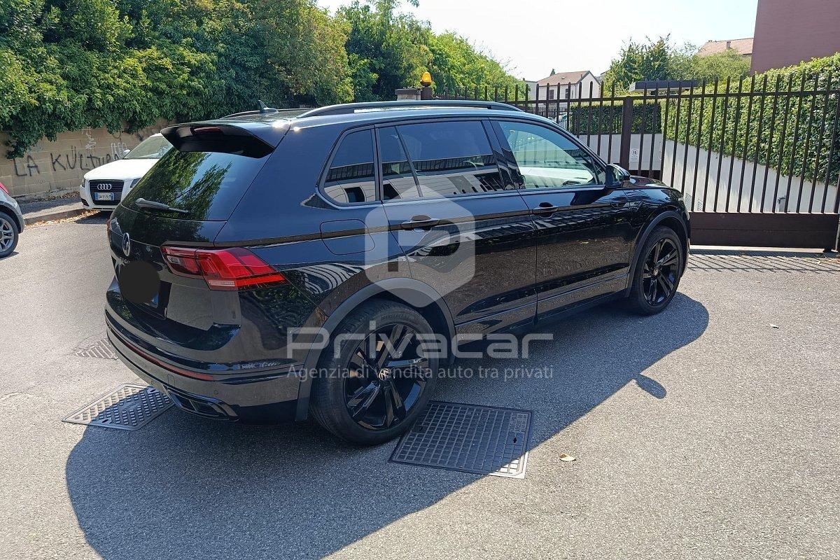 VOLKSWAGEN Tiguan 2.0 TDI 150 CV SCR DSG R-Line