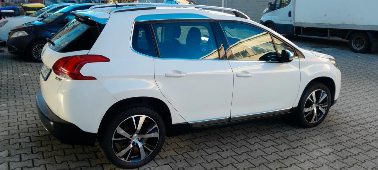 Peugeot 2008 1.6 VTi 120CV Allure