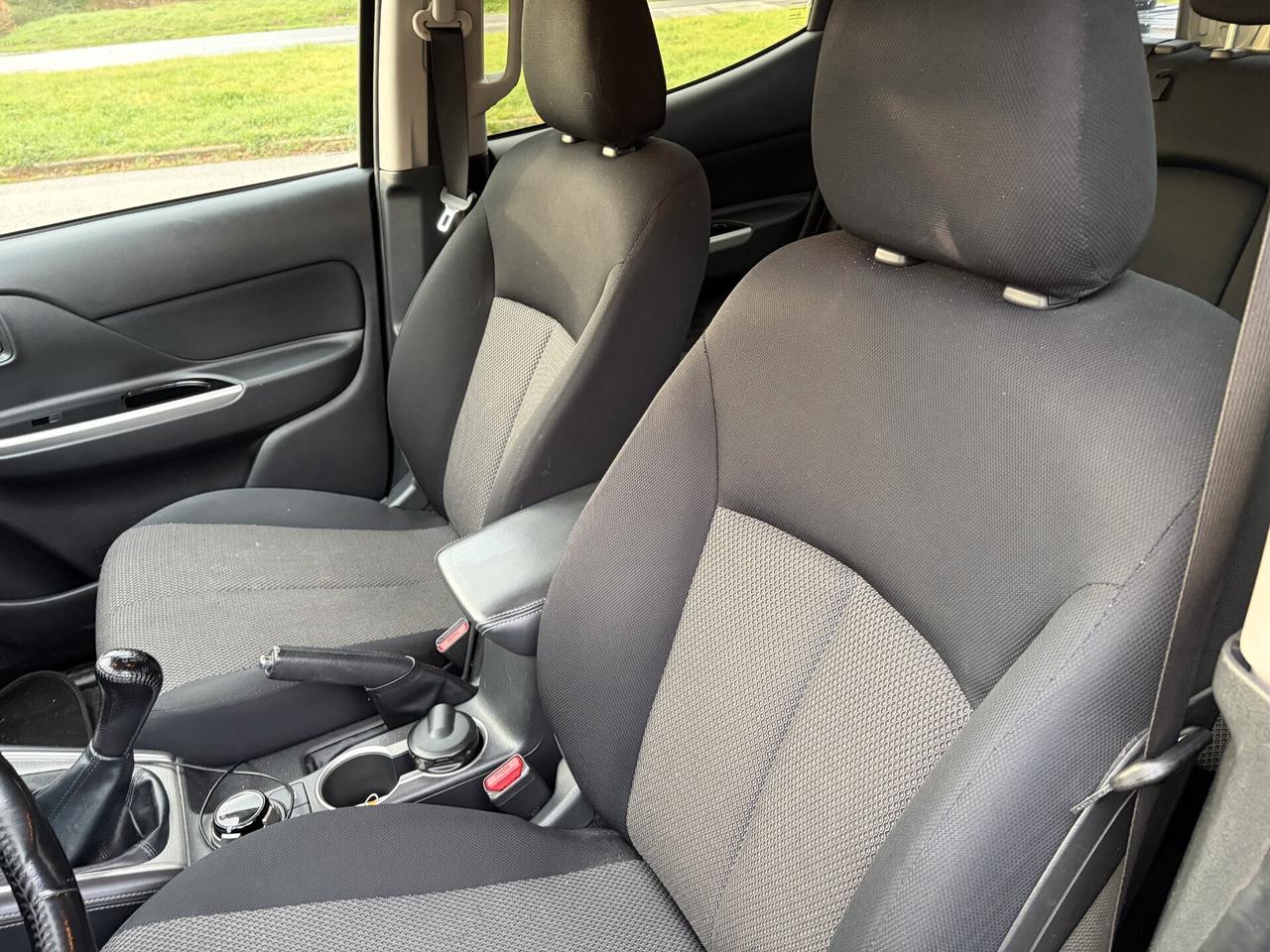 Mitsubishi L200 2.3 D Double Cab 4x4 Super Select P0. Diamond