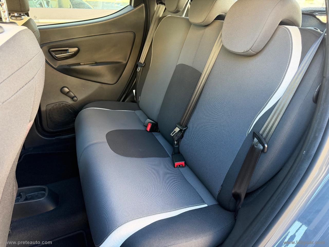 LANCIA Ypsilon 1.2 69 CV 5p. Silver