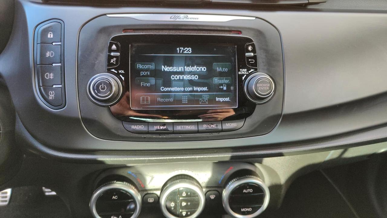 Alfa Romeo Giulietta 1.6 JTDm-2 QV LINE