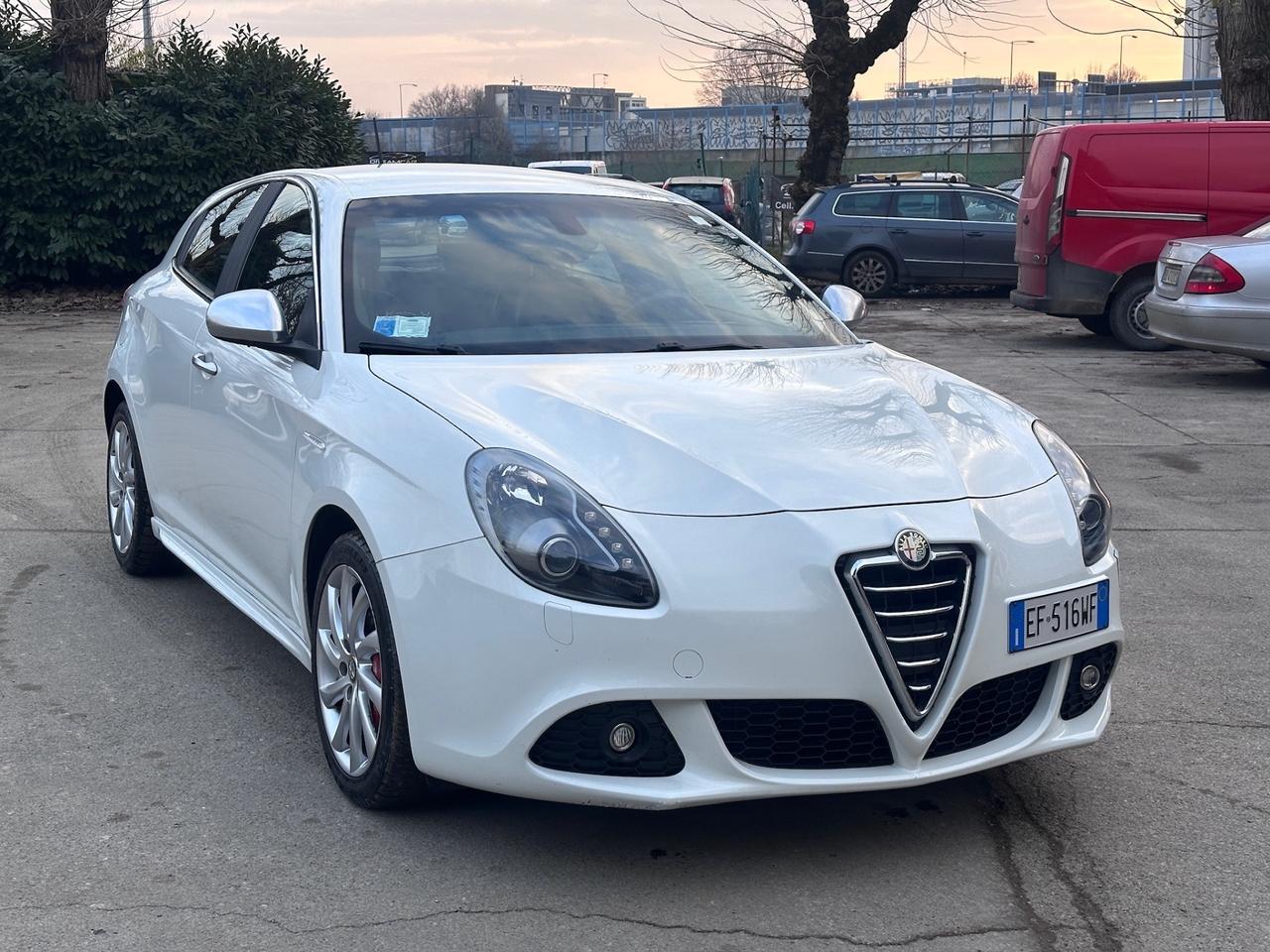 Alfa Romeo Giulietta 1.6 JTDm-2 105 CV 160mila km unipro