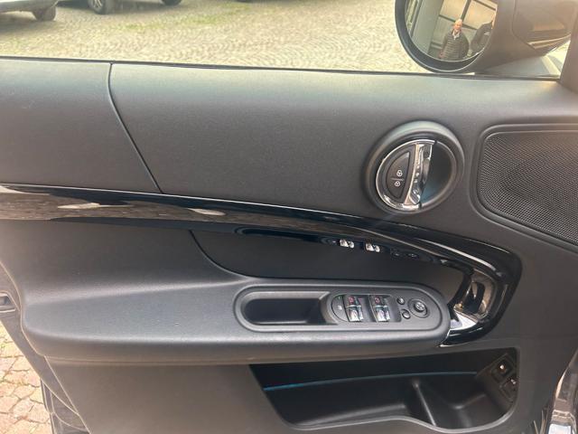 MINI Countryman 1.5 Cooper SE Business Countryman ALL4 Automatica