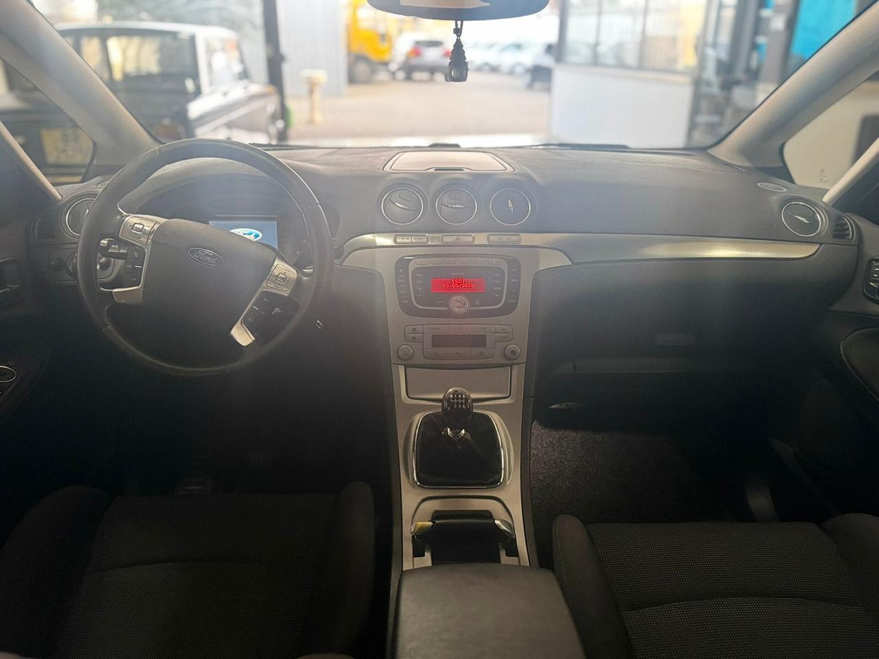 Ford S-Max 2.0 TDCi 140CV Titanium DPF 5 Posti