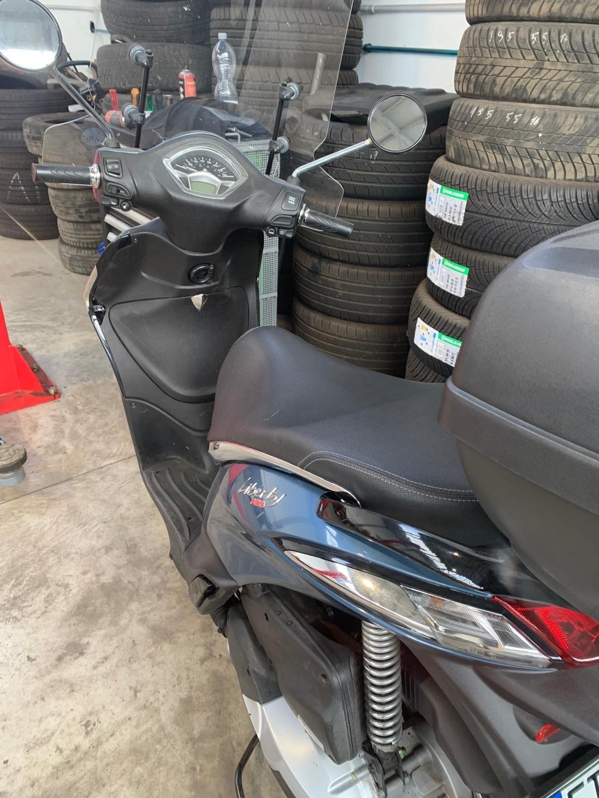 Piaggio Liberty 150 abs