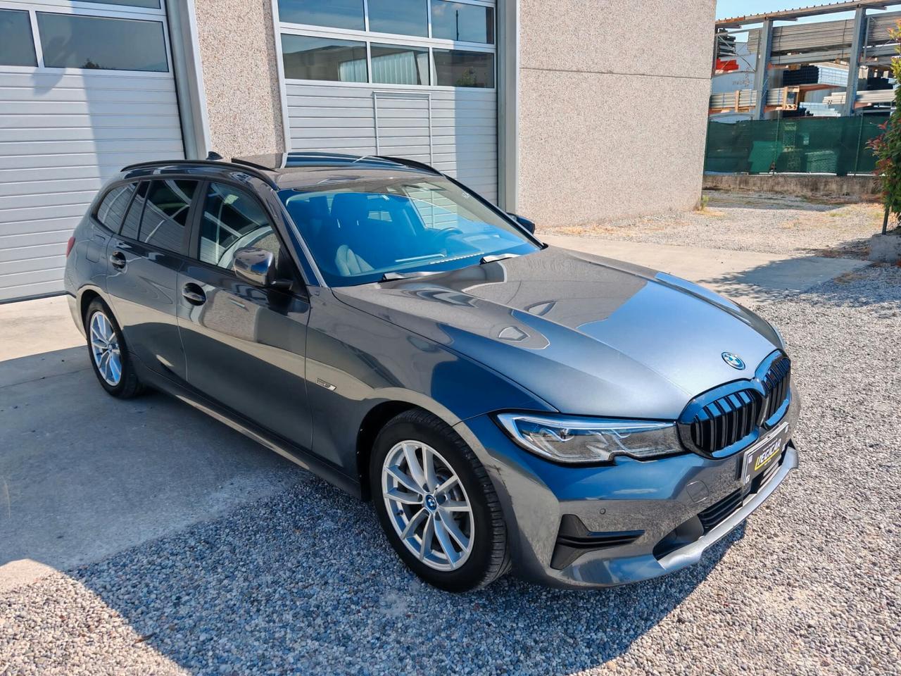 BMW 320E BENZINA ELETTRICA TETTO LASER UNIPROPRIETARIO GARANZIA