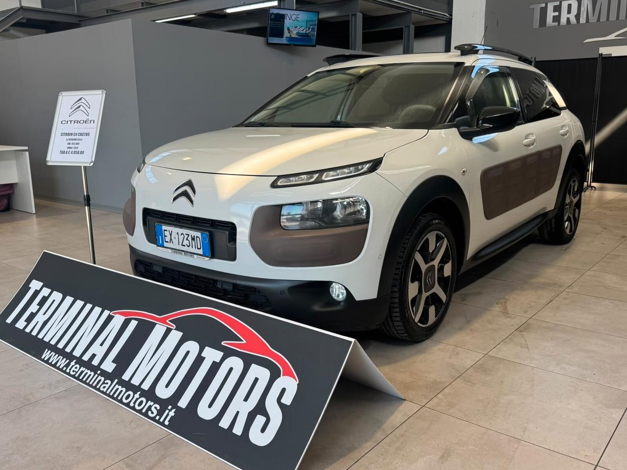 Citroen C4 Cactus PURE TECH 82 FEEL