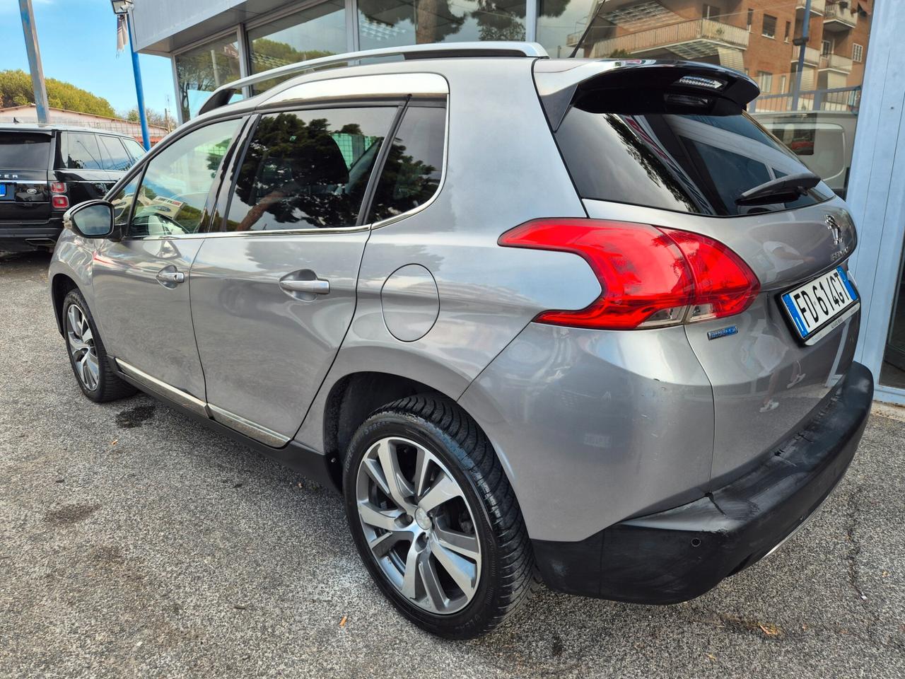Peugeot 2008 BlueHDi 100 Allure