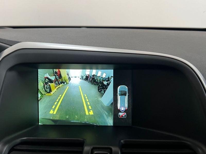 Volvo XC60 D4 190cv Geartronic R-Design Kinetic