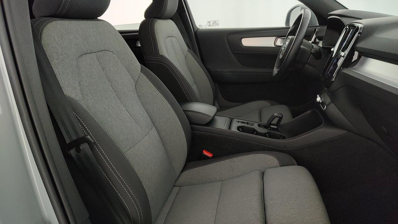 VOLVO XC40 2.0 b3 Core auto