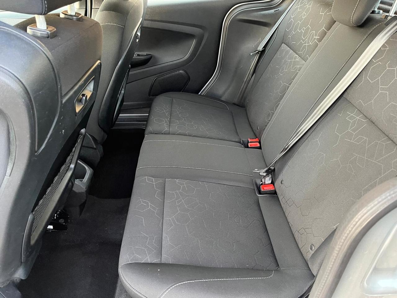 Ford B-Max 1.4 90 CV GPL