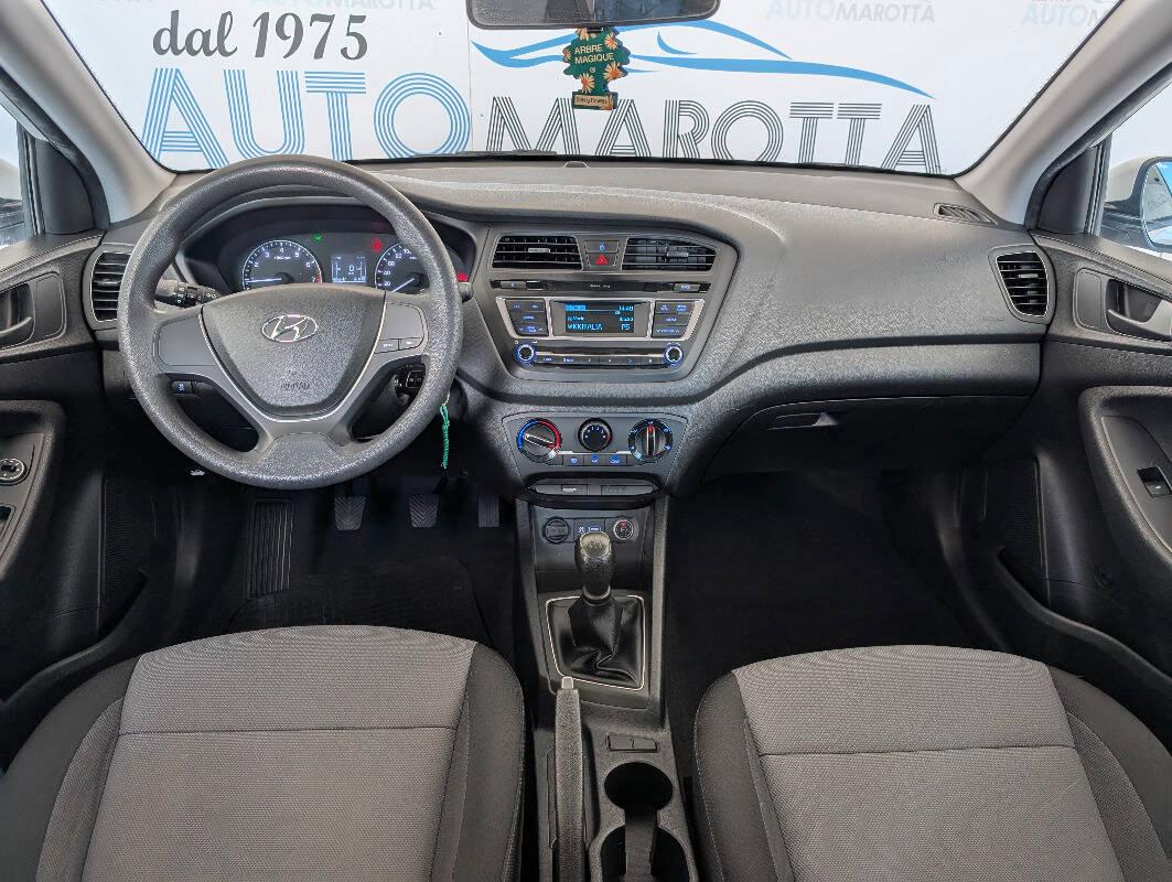 Hyundai i20 1.2 Classic econext 75cv 5p