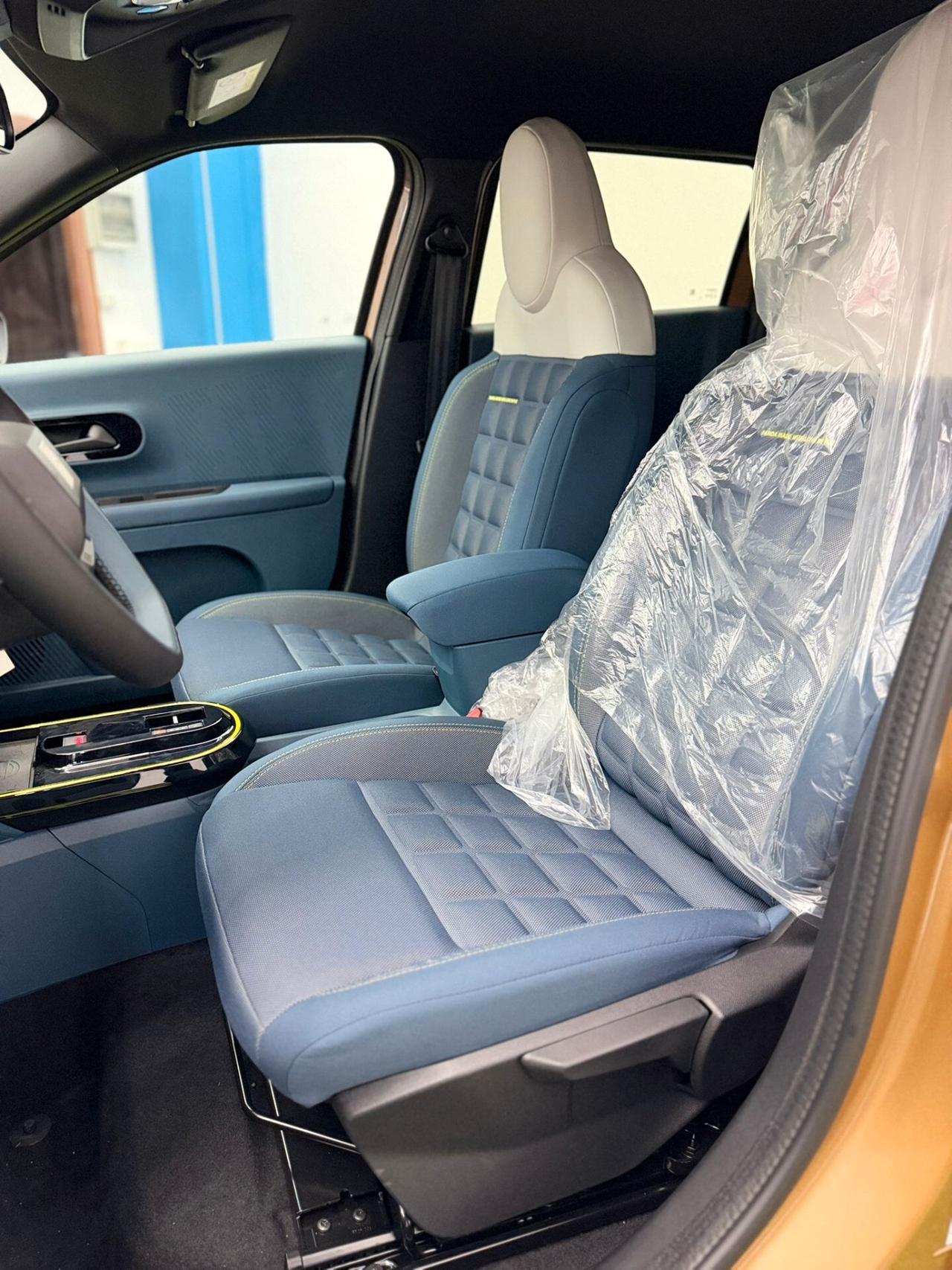 Fiat Grande Panda 1.2 Hybrid 110 CV S&S La Prima