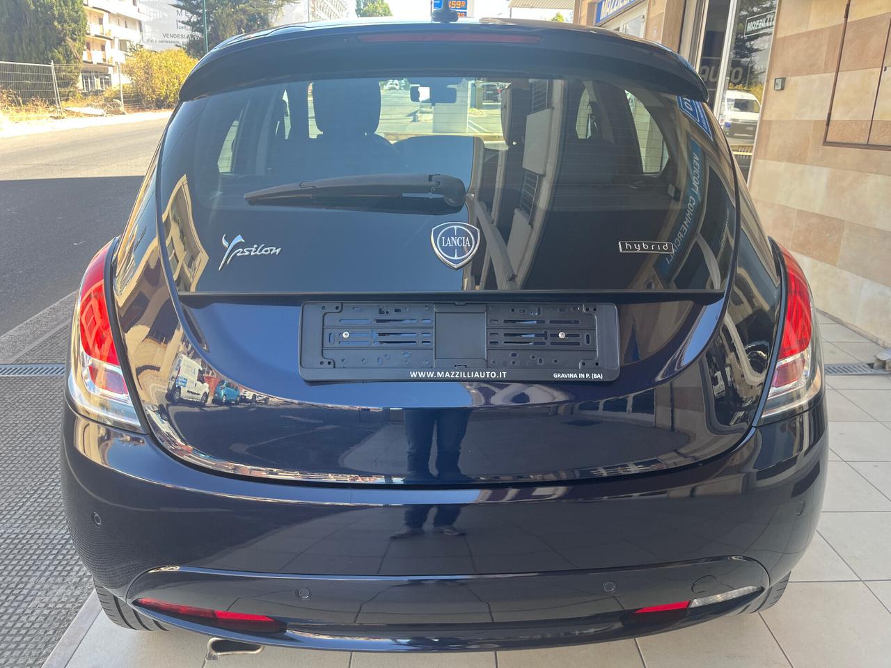 Lancia Ypsilon 1.0 Hybrid Gold 5 Posti