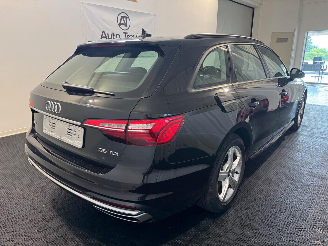 Audi A4 35 TDI/163 CV S tronic Business Advanced