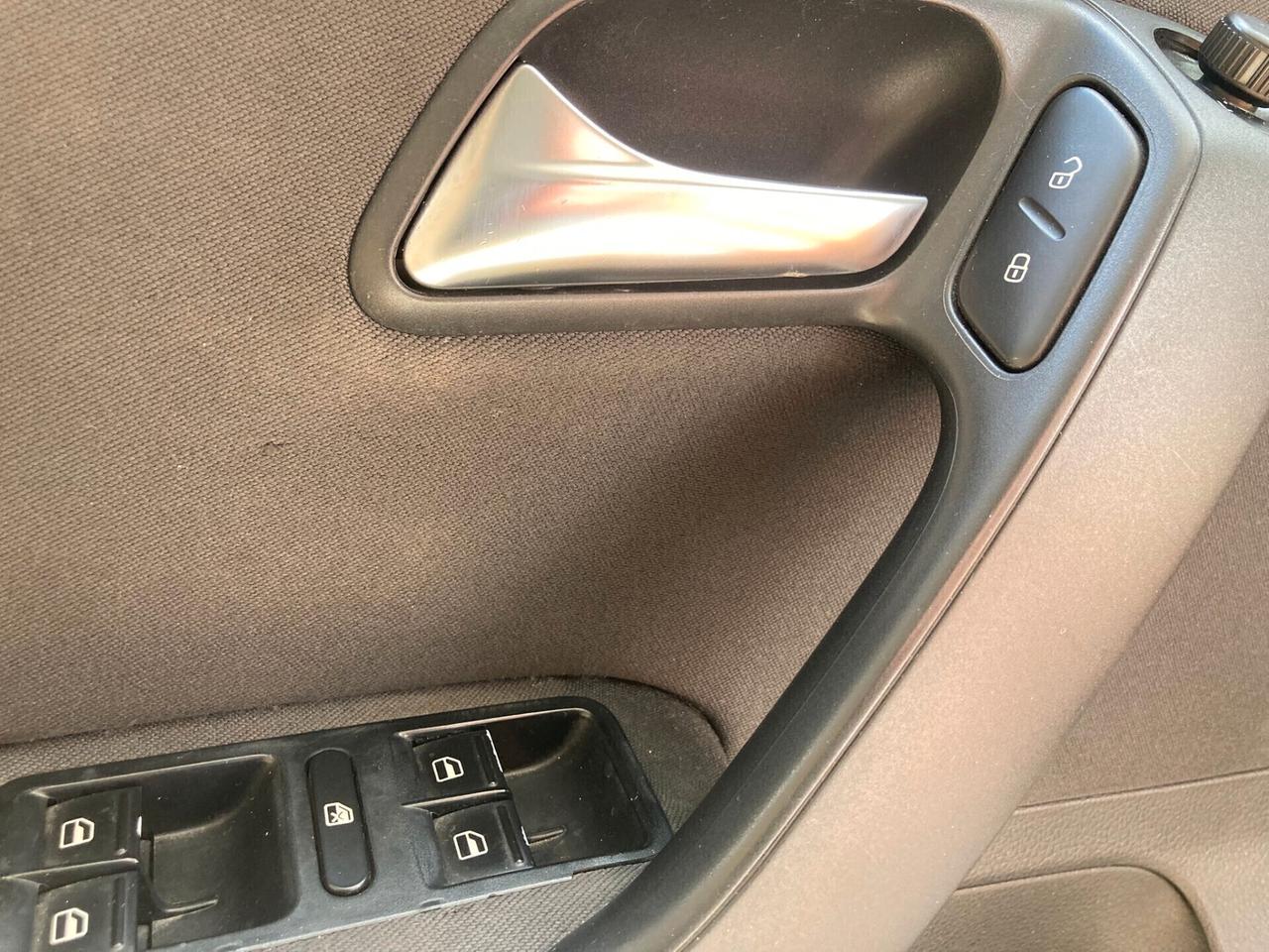 Volkswagen Polo 1.2 TDI -X NEOPATENTATI- 12\2012