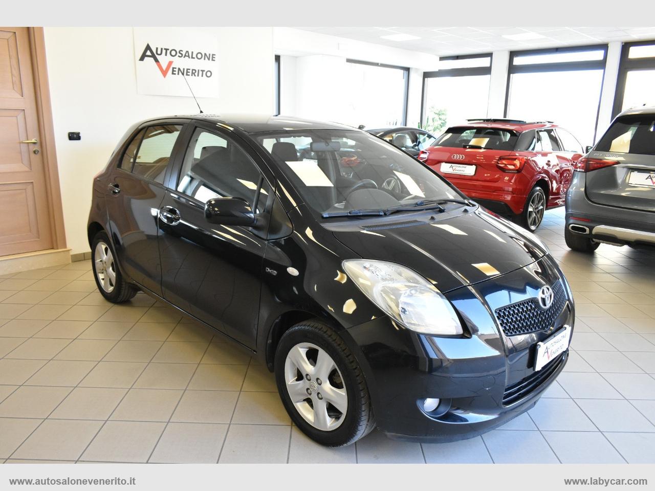 TOYOTA Yaris 1.4 D-4D 5p. Sol