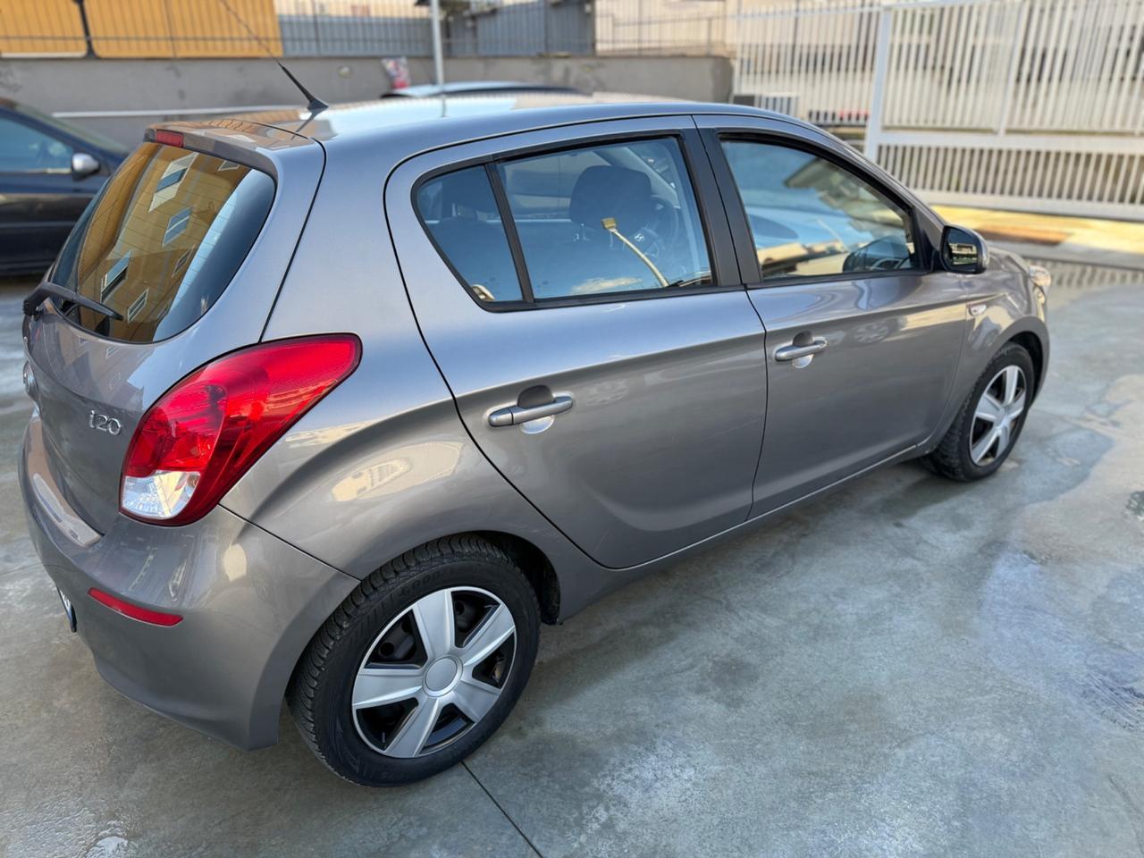 Hyundai i20 1.2 5p. Classic