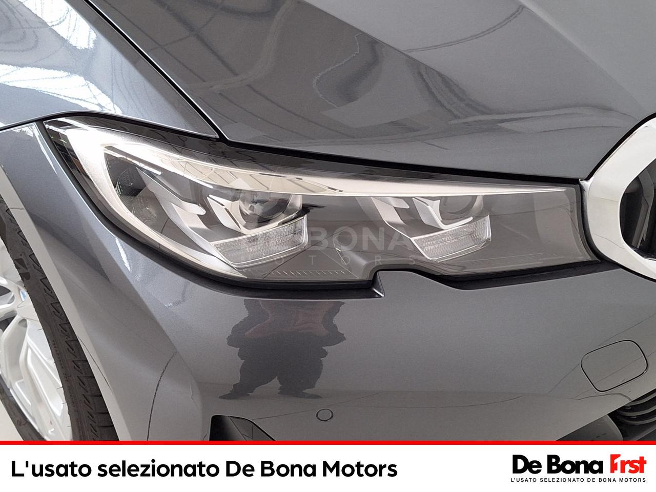 BMW Serie 3 320d touring mhev 48v xdrive business advantage auto